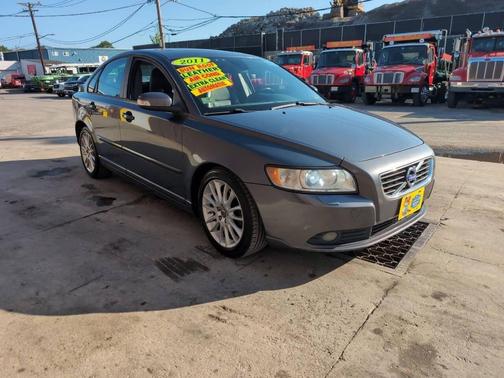 2011 Volvo S40 T5