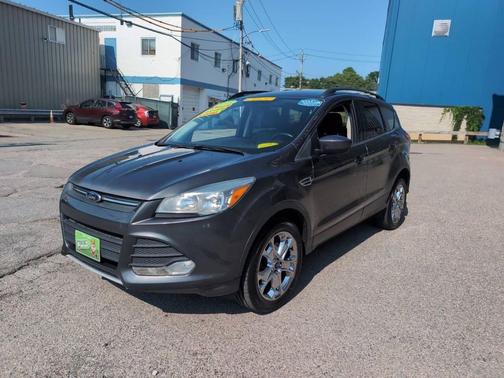 Charcoal 2015 Ford Escape SE