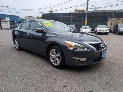 Charcoal 2013 Nissan Altima 2.5 SV