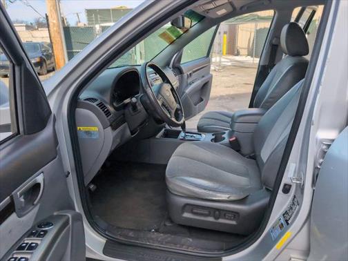 2011 Hyundai SANTA FE SE