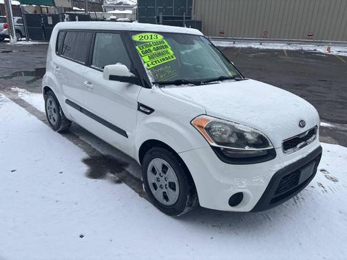 2013 Kia Soul Base