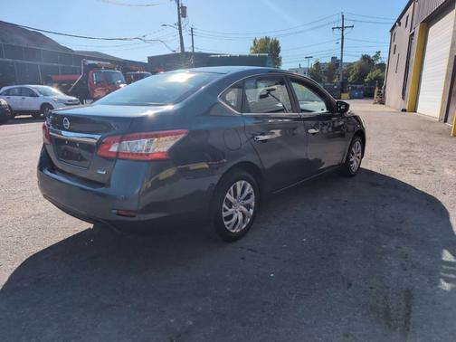 2013 Nissan Sentra S 4dr Sedan CVT