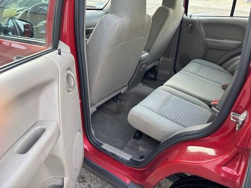 2006 Jeep Liberty Sport