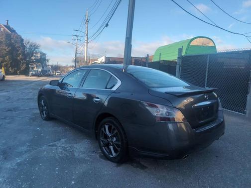 2012 Nissan Maxima S