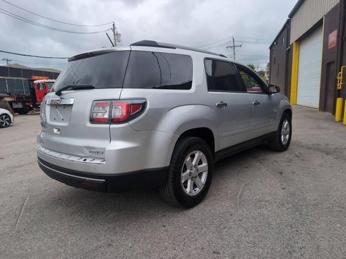 Silver 2013 GMC Acadia SLE-2