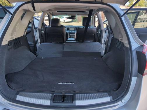 2011 Nissan Murano LE
