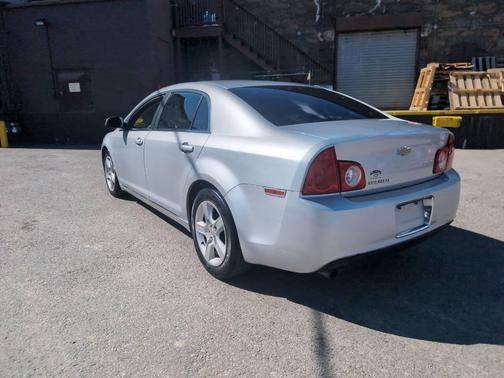 2010 Chevrolet Malibu LT