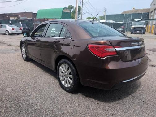 2013 Chrysler 200 Touring