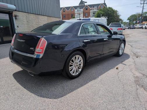 2012 Chrysler 300 S