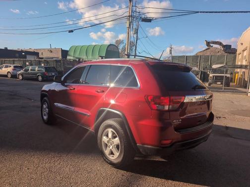 2011 Jeep Grand Cherokee Laredo