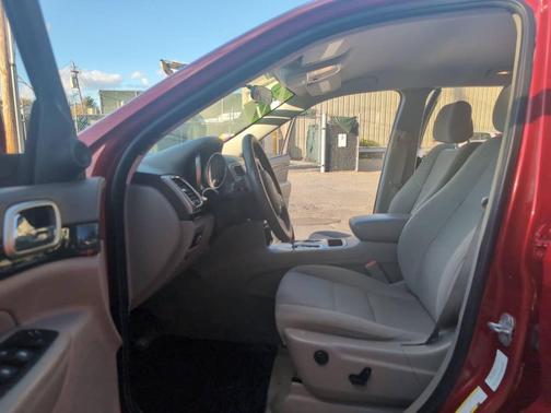 2011 Jeep Grand Cherokee Laredo