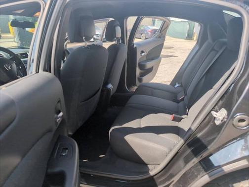 2012 Dodge Avenger SE 4dr Sedan