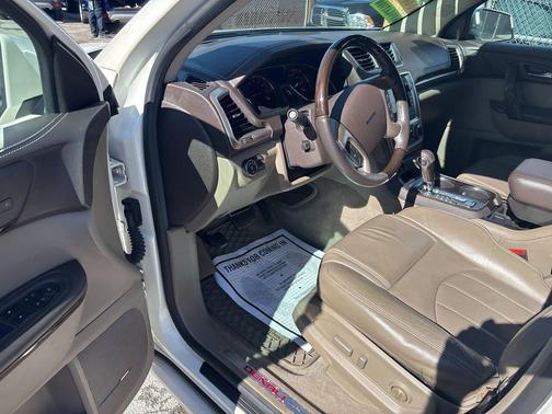 2014 GMC Acadia Denali