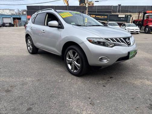 2009 Nissan Murano LE
