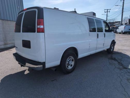 2017 Chevrolet Express 2500 Work Van