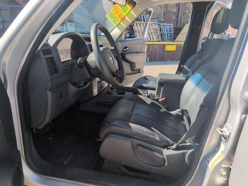 2010 Jeep Liberty Sport