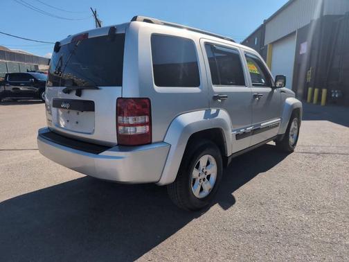 2010 Jeep Liberty Sport