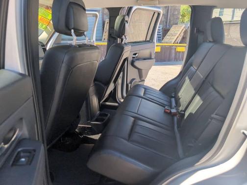 2010 Jeep Liberty Sport