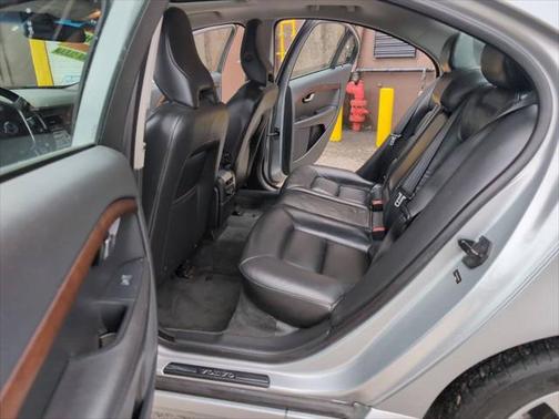 2011 Volvo S80 3.2