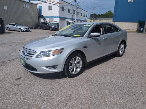 2012 Ford Taurus SEL 4dr Sedan