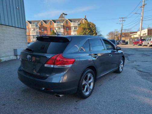 2011 Toyota Venza Base