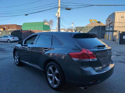 2011 Toyota Venza Base