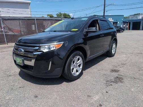 Black 2014 Ford Edge SEL