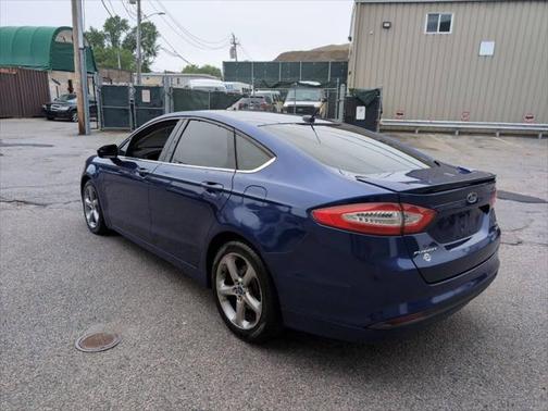 2013 Ford Fusion SE