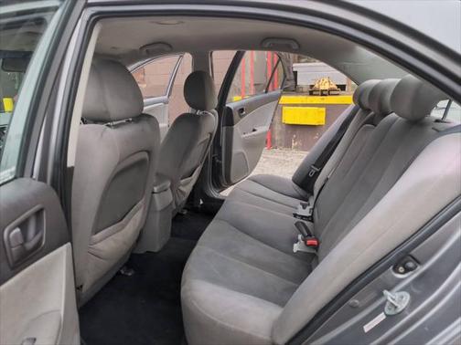 2010 Hyundai SONATA GLS