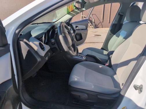 2011 Chevrolet Cruze LT