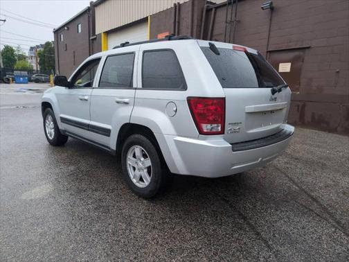 2006 Jeep Grand Cherokee Laredo