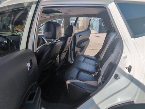 2012 Nissan Rogue SV w/SL Pkg