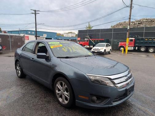 2012 Ford Fusion SE