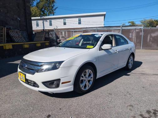 2012 Ford Fusion SE