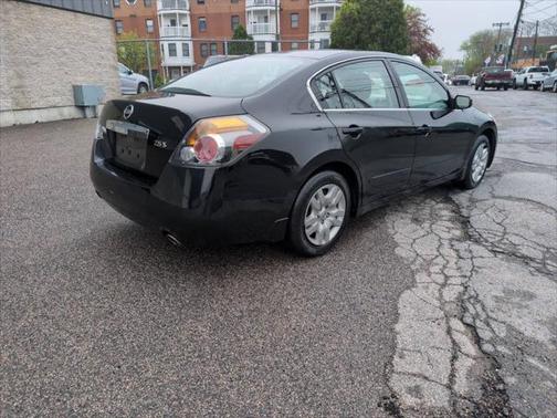 2010 Nissan Altima 2.5 S