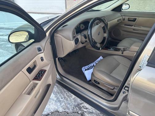 2007 Ford Taurus SEL Fleet 4dr Sedan