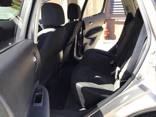 2010 Nissan Rogue S