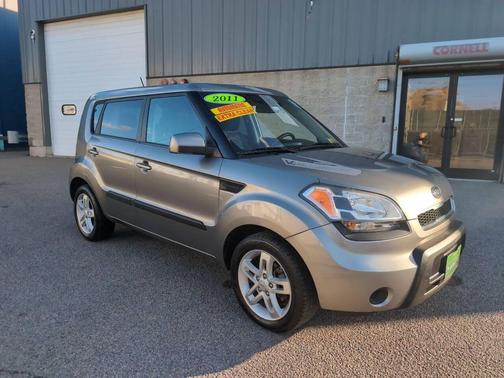 2011 Kia Soul +
