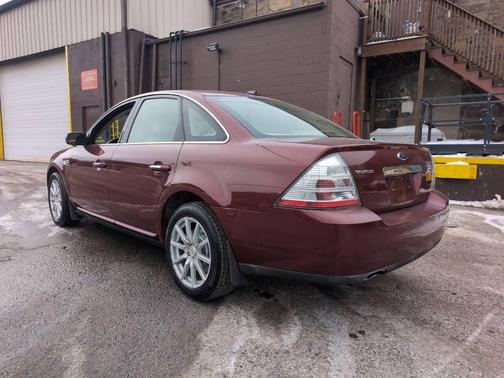 2008 Ford Taurus Limited AWD 4dr Sedan