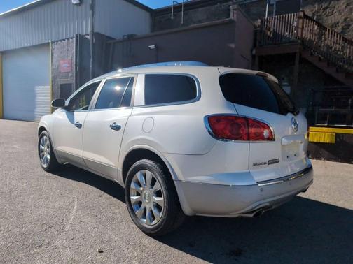 2011 Buick Enclave 2XL