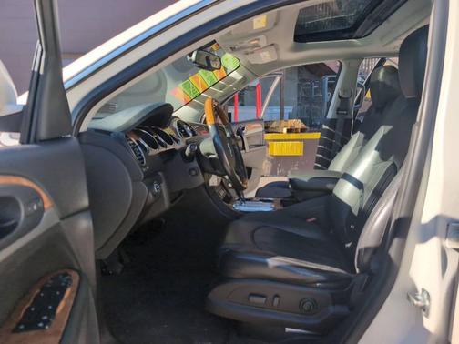 2011 Buick Enclave 2XL