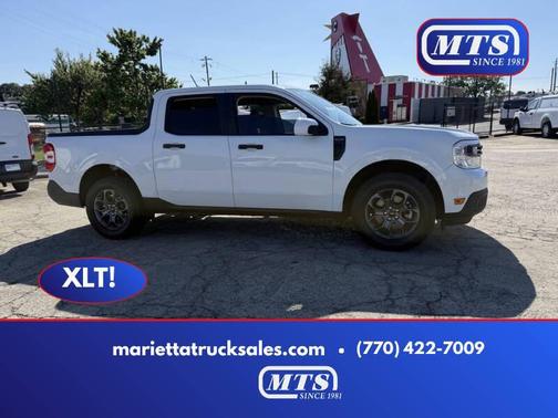 White 2022 Ford Maverick XLT
