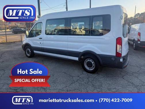Oxford White 2016 Ford Transit-350 XL