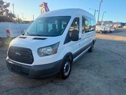 Oxford White 2016 Ford Transit-350 XLT