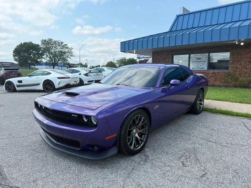 2016 Dodge Challenger SRT 392