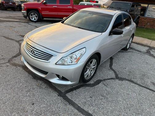 2013 INFINITI G37x Base