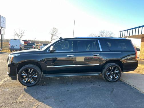 - 2015 Cadillac Escalade ESV Sport