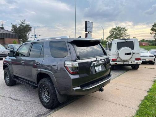 2017 Toyota 4Runner SR5 Premium