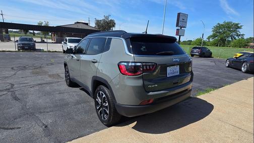 Gray 2024 Jeep Compass Limited