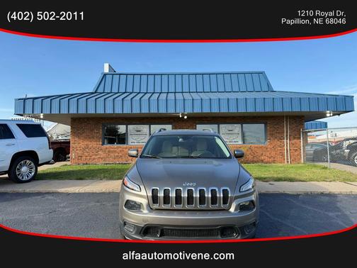 2017 Jeep Cherokee Sport